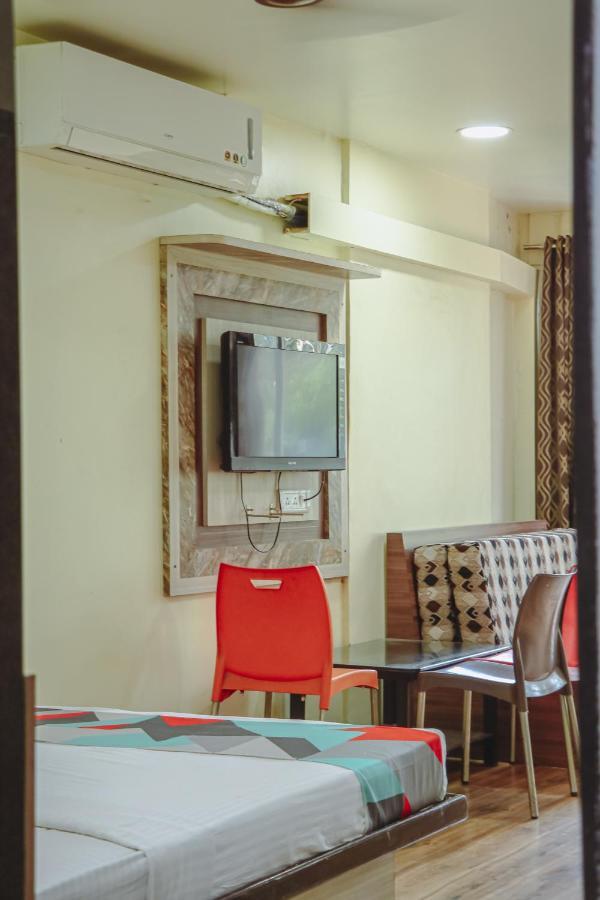 Hotel Mukesh Residency Pune Exterior photo